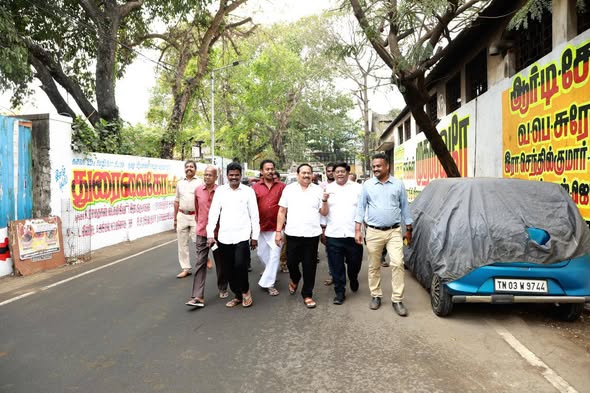 சென்னை மூலகொத்தளம் மயானத்தில்