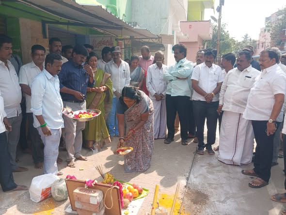 பெரம்பூர் சட்டமன்றத் தொகுதி 44 வட்டம் கருணாநிதி சாலையில்